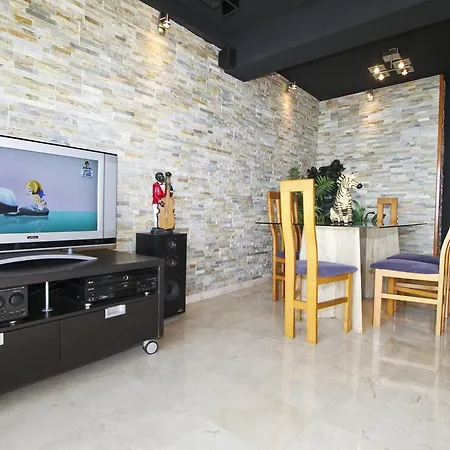 Pinosmar Planet Costa Dorada Apartment *
